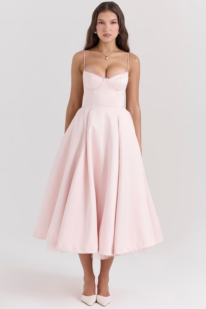 Lieselotte | Tailliertes Kleid mit Spaghetti-Trägern