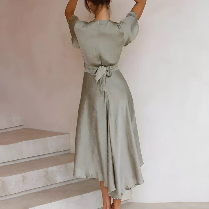 Lara | Midikleid mit Knotendetail