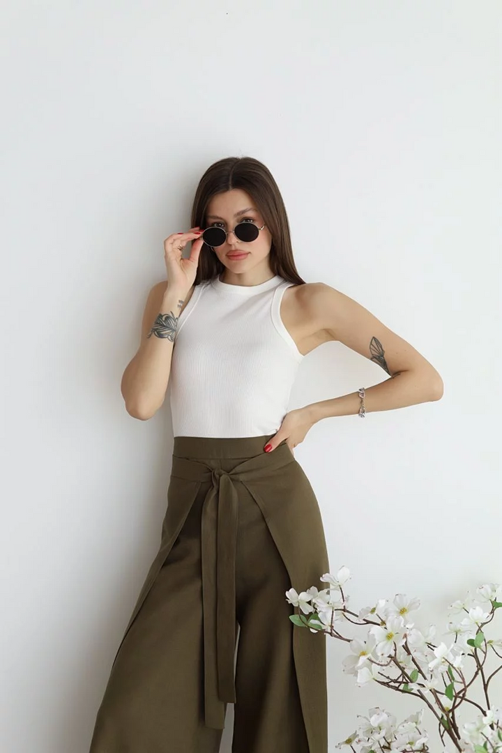 Stella | Weite Leinenhosen mit Spitze