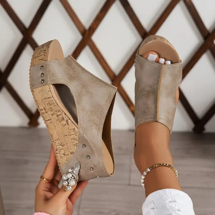 Mia | Modische orthopädische Sandalen