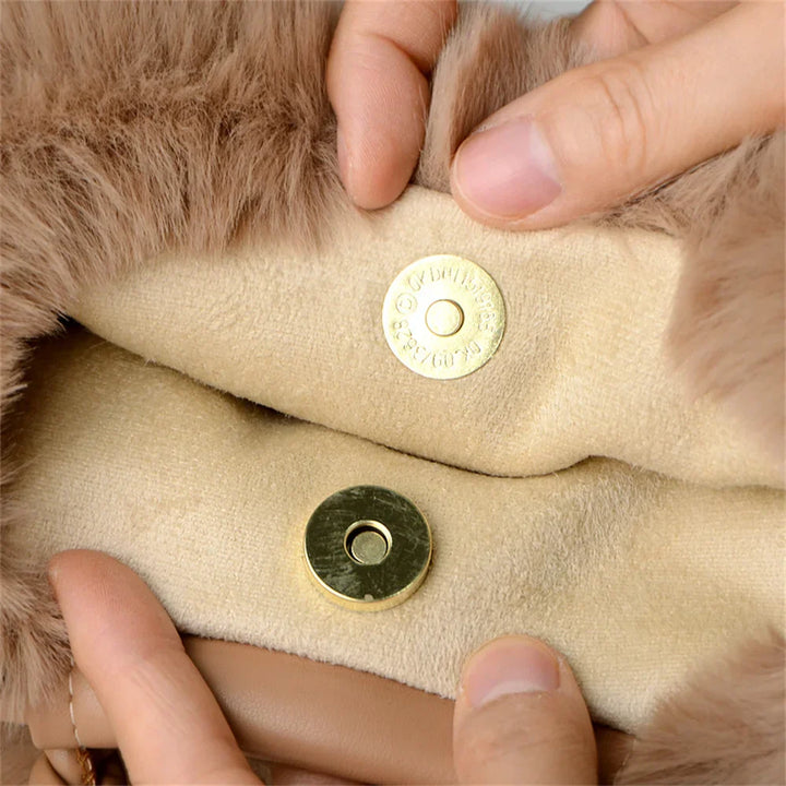 Blesilda | Plüsch-Handtasche mit Geflochtenem Griff