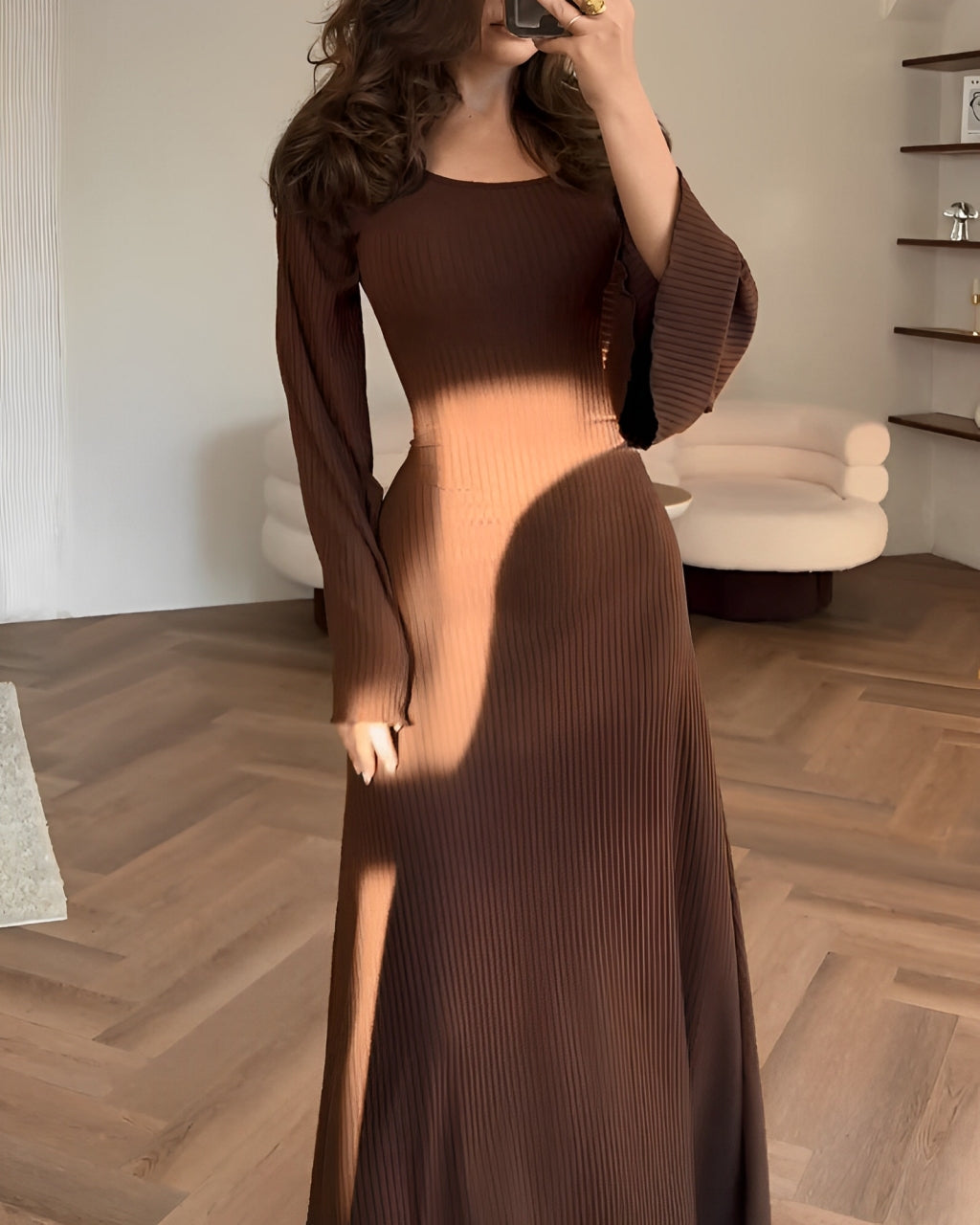Mechthild | Geripptes Strick-Maxikleid mit Ärmeln